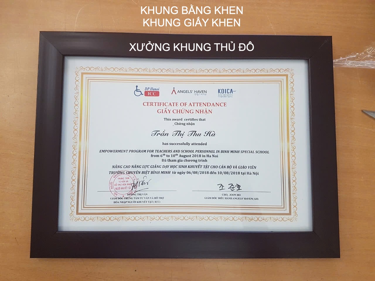 Xưởng đóng khung bằng khen khung giấy khen giá rẻ Xưởng đóng khung bằng khen khung giấy khen giá rẻ